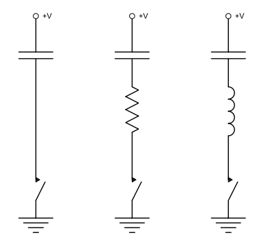 直接切換電容時，突然流入的高電流會迅速的損壞開關